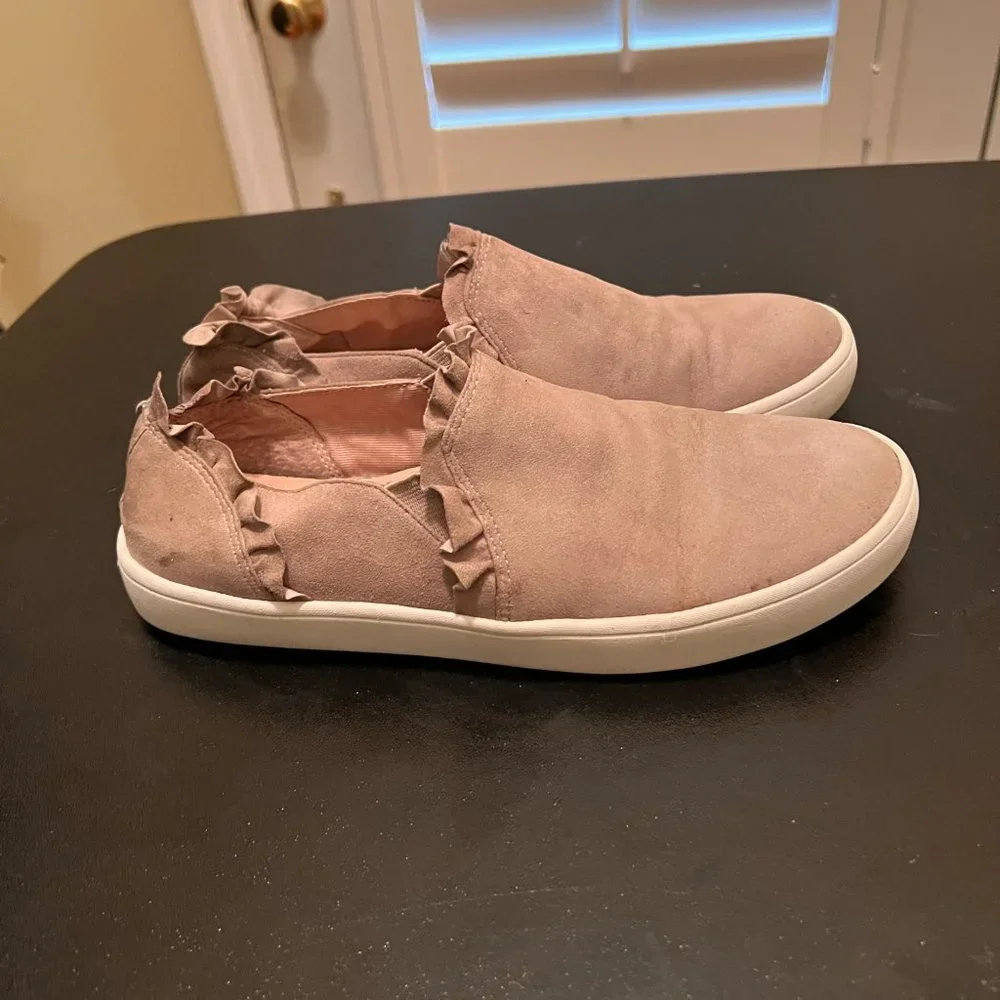 Kate Spade 6.5 cream leather lillie slip on sneakers